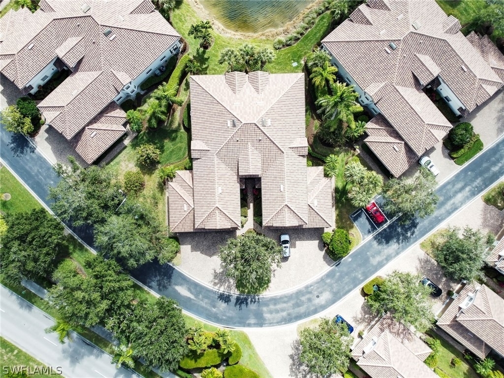 8138 Saratoga Drive - Photo 4