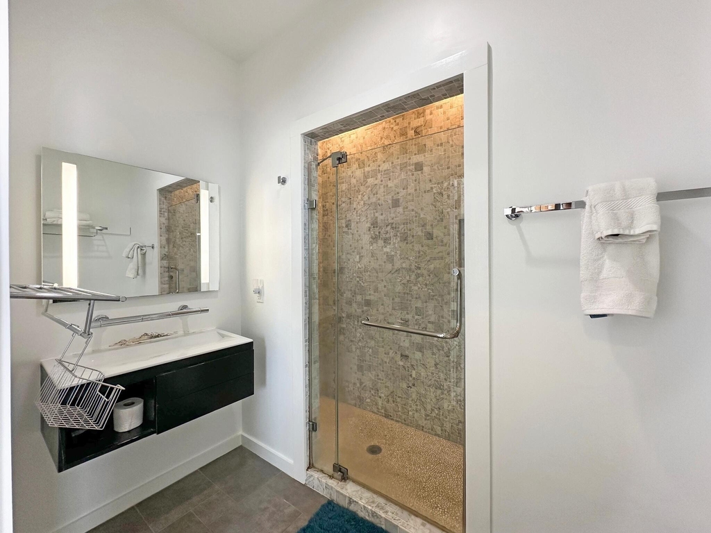 2496 Gilmore - Photo 10