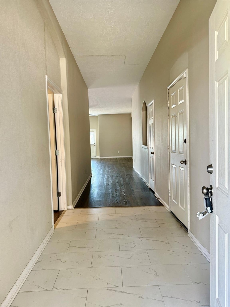 7111 Favian Court - Photo 1