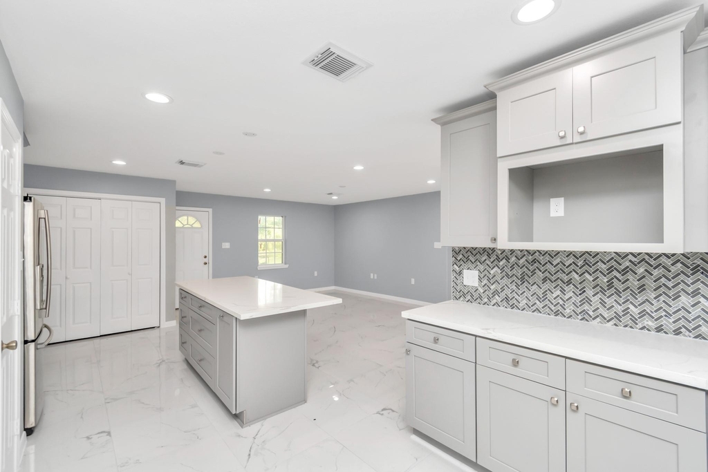 2826 W Fm 1462 - Photo 19