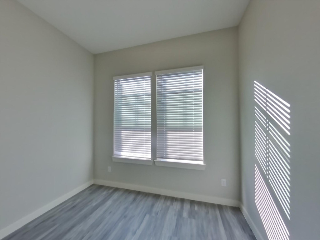 4930 San Fabiano Court - Photo 8