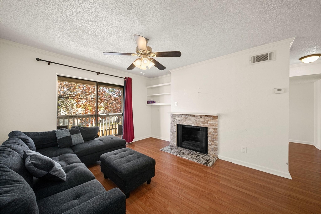 2750 Holly Hall Street - Photo 3