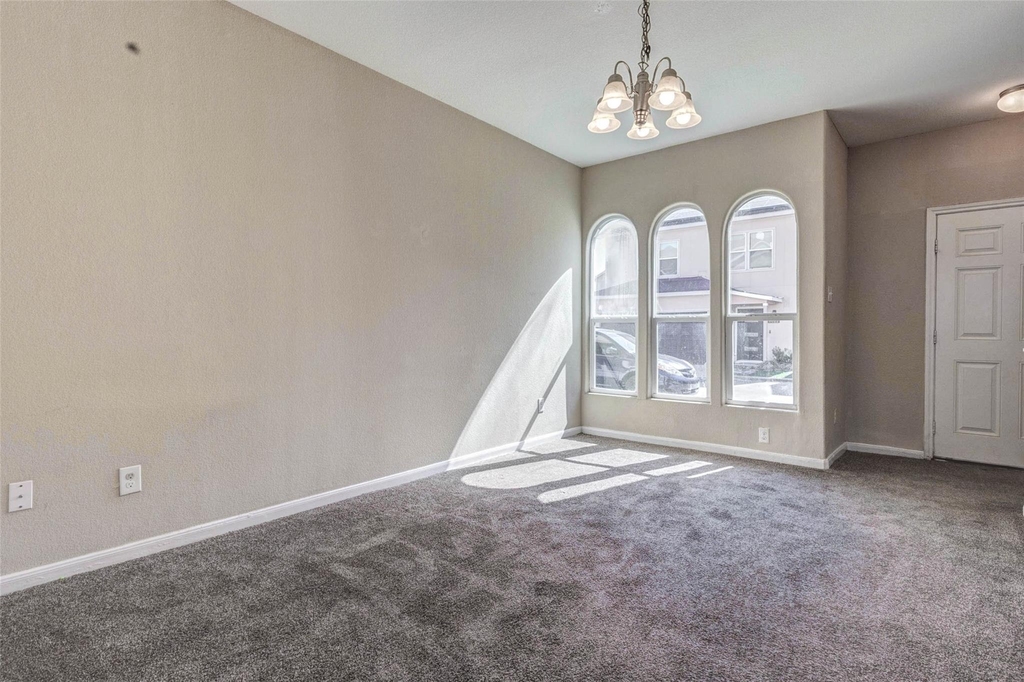 8622 Torcello Street - Photo 12