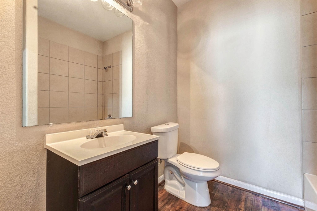 8622 Torcello Street - Photo 7
