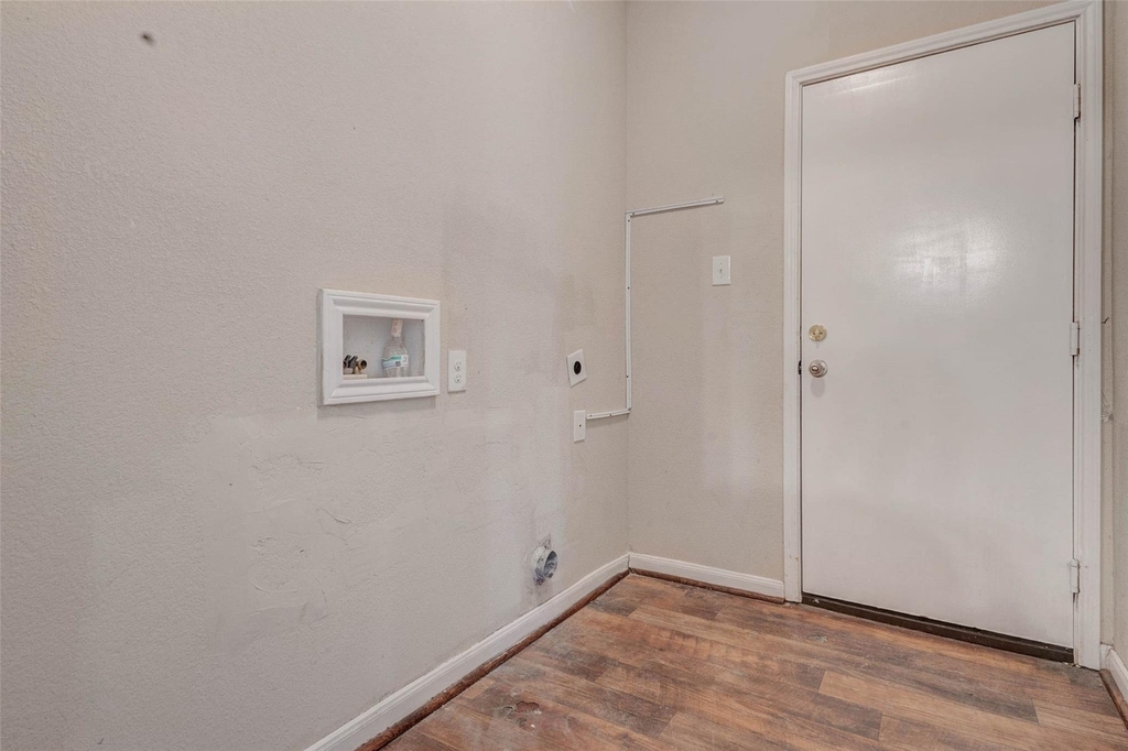 8622 Torcello Street - Photo 11