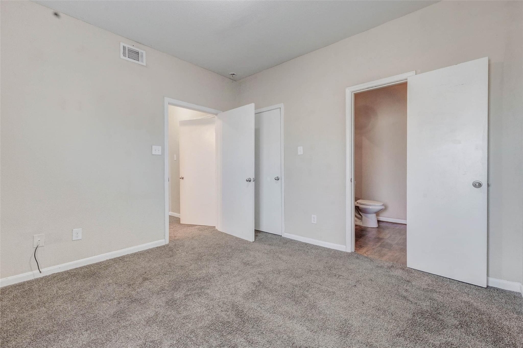 8622 Torcello Street - Photo 9