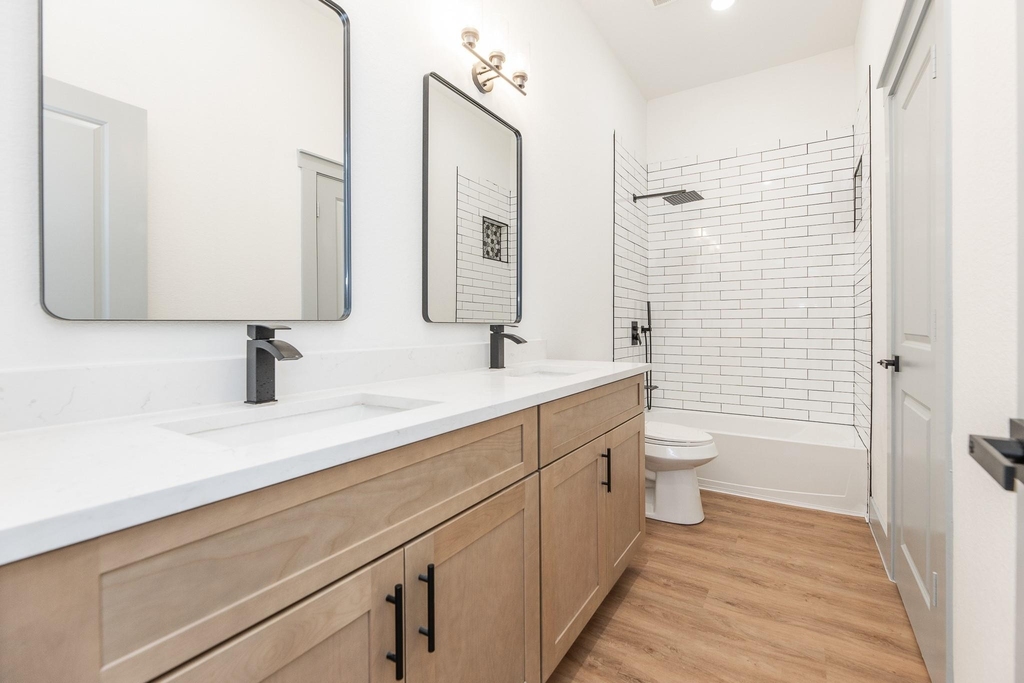 704 S 1st Street - Photo 6