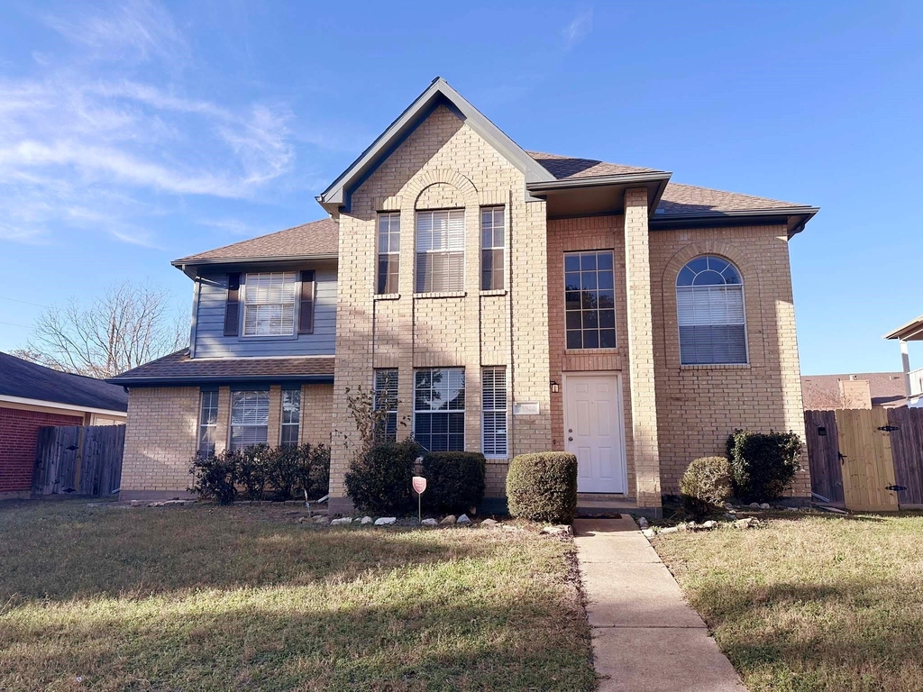15522 Baxter Avenue - Photo 0