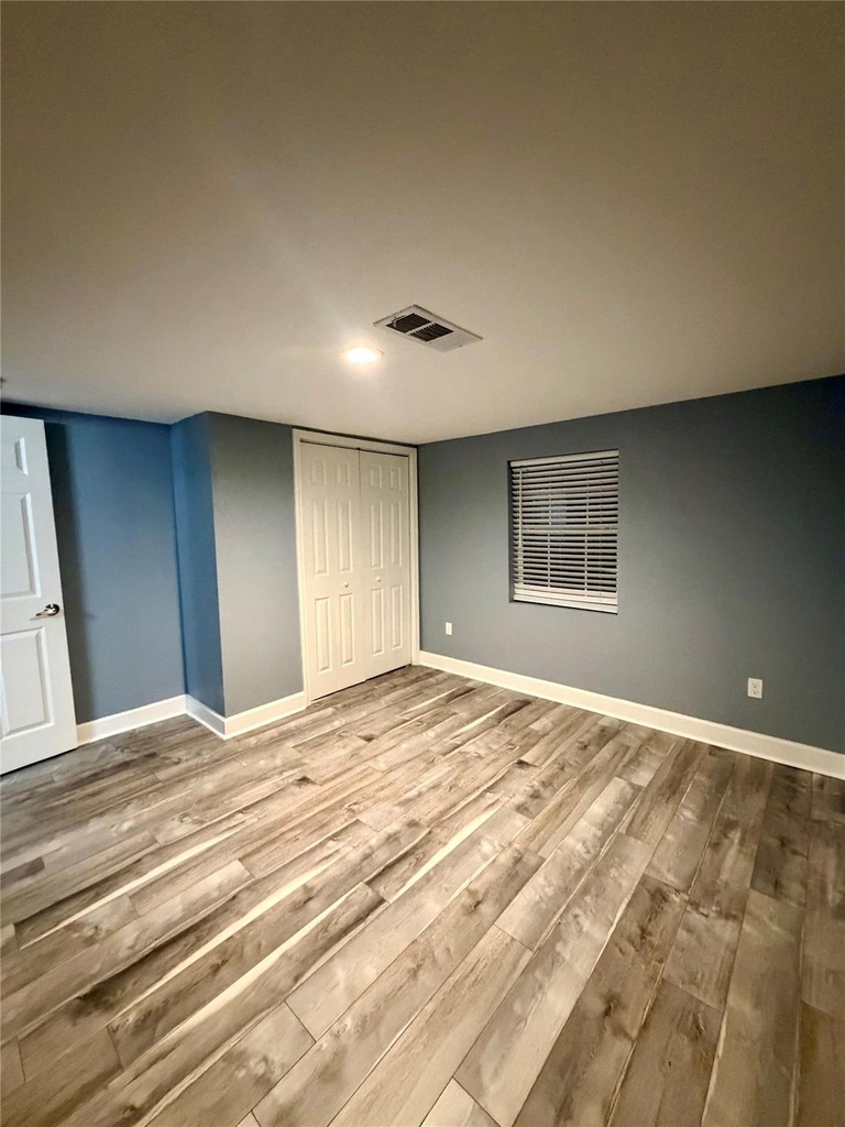 2322 Central Street - Photo 10