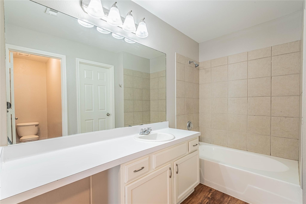 10061 Sharpton Drive - Photo 8