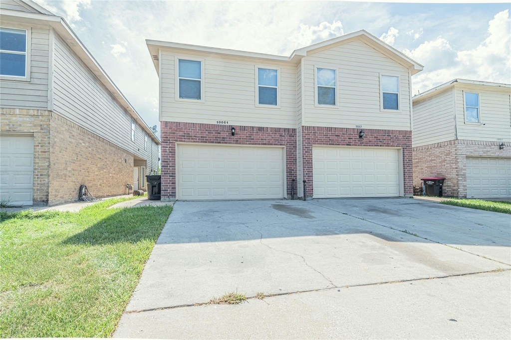 10061 Sharpton Drive - Photo 0