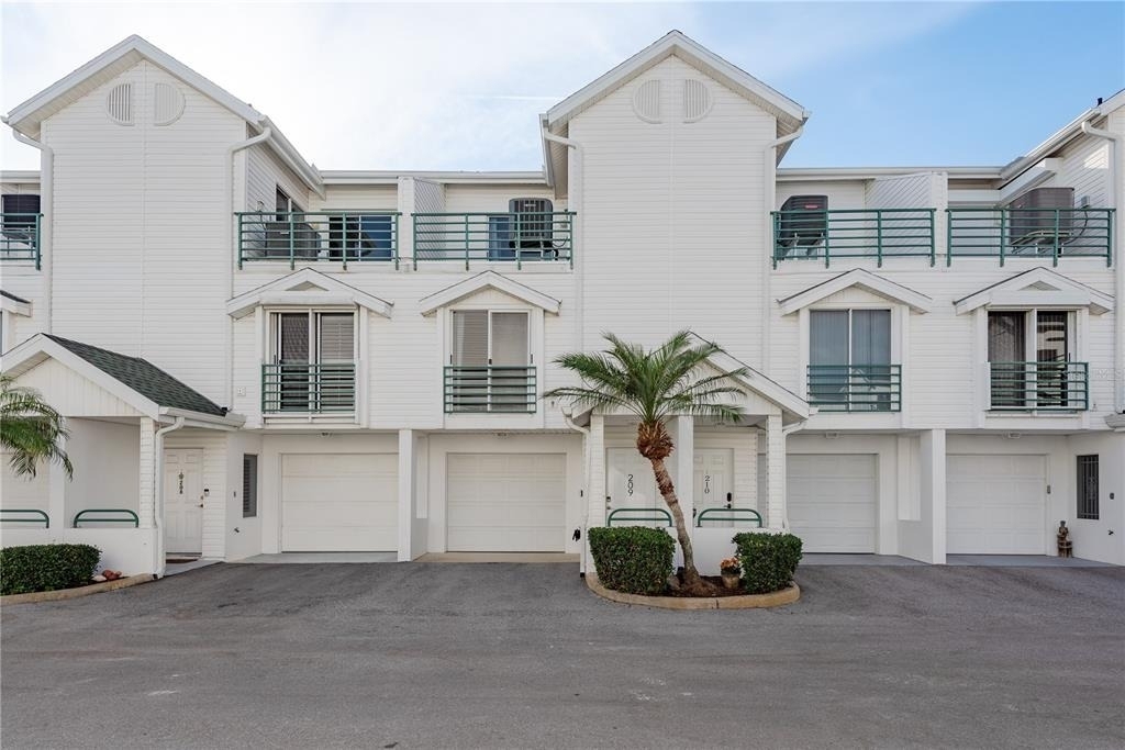 320 Island Way - Photo 13