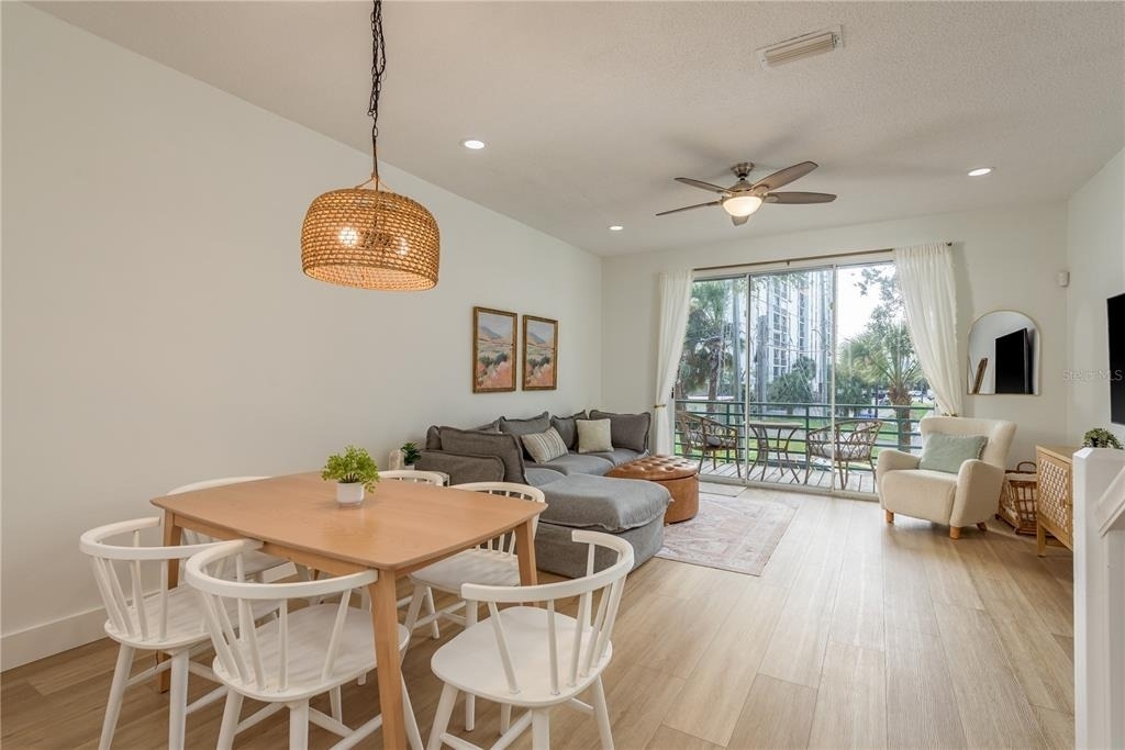 320 Island Way - Photo 20