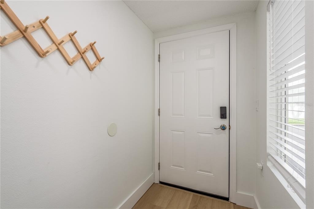 320 Island Way - Photo 17
