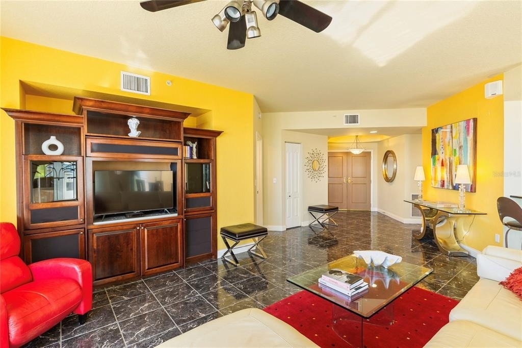 1200 Gulf Boulevard - Photo 9