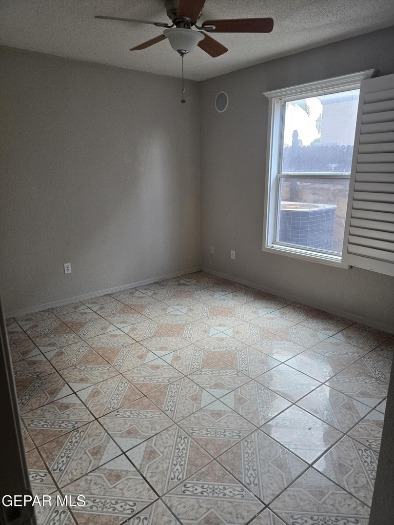 3213 Tierra Ave Place - Photo 7