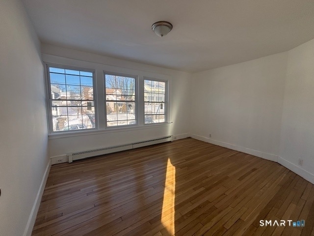 292 Ridgefield Avenue - Photo 2