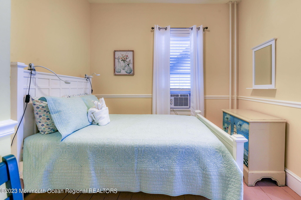 18 Abbott Avenue - Photo 20