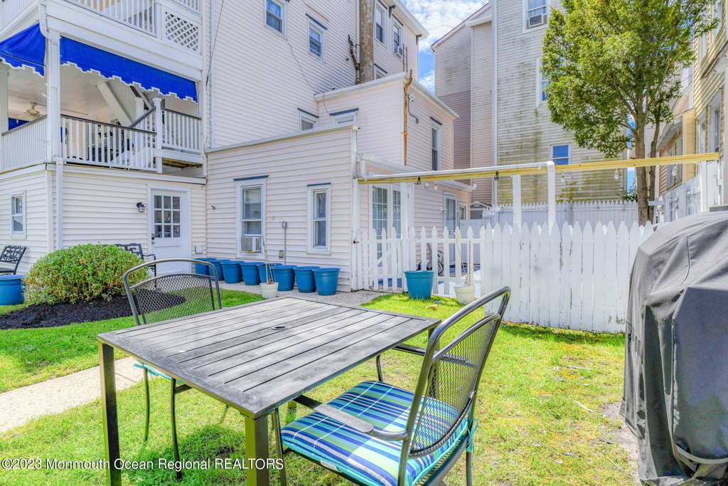 18 Abbott Avenue - Photo 51