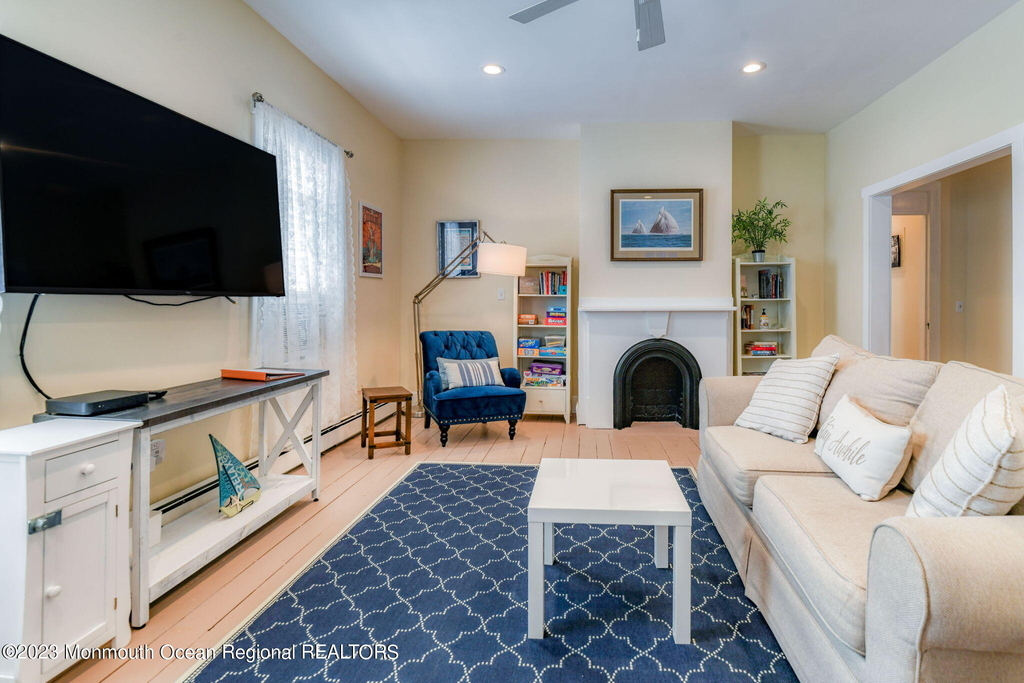 18 Abbott Avenue - Photo 13