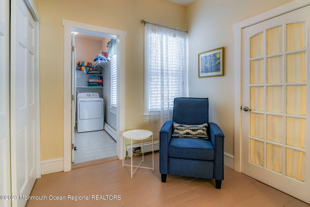 18 Abbott Avenue - Photo 15