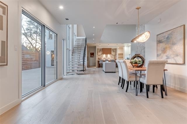 3821 Beechwood Lane - Photo 3