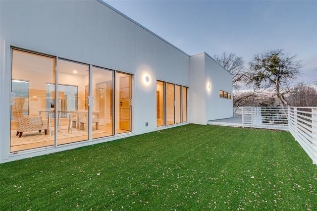 3821 Beechwood Lane - Photo 34