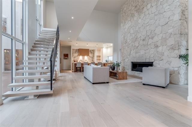 3821 Beechwood Lane - Photo 4