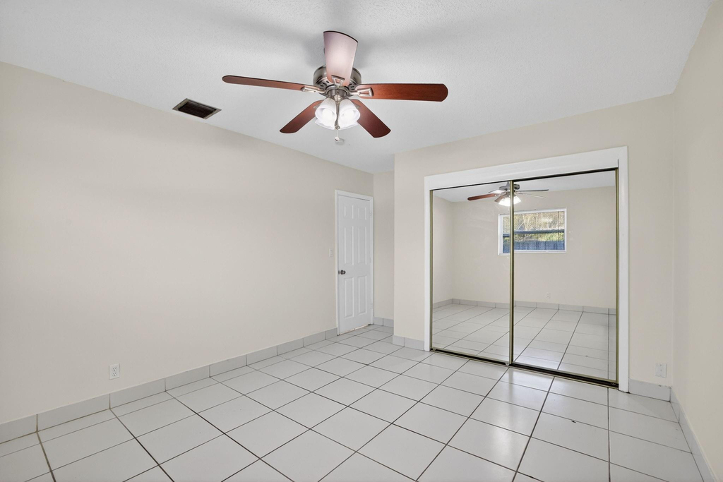 2500 Sw 18th Terrace - Photo 18