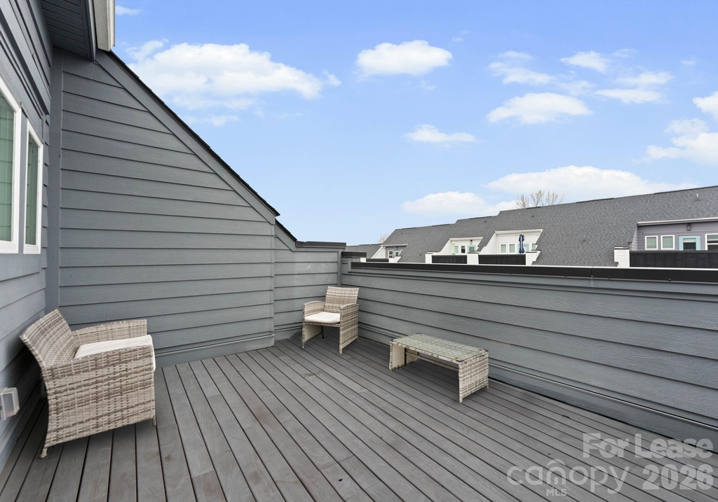 648 W End Drive - Photo 40