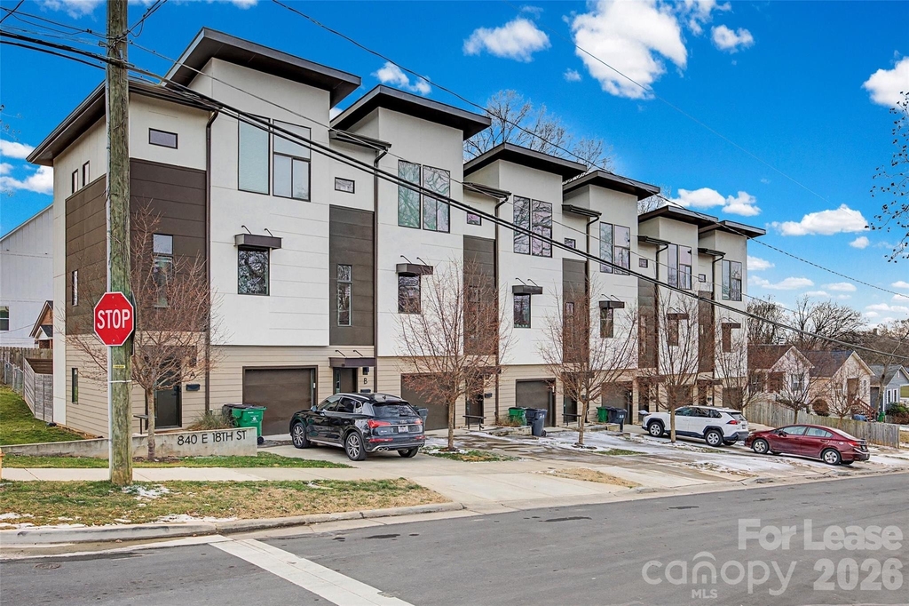 840 E 18th Street - Photo 2