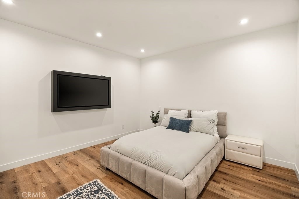 5332 Natick Ave. - Photo 12