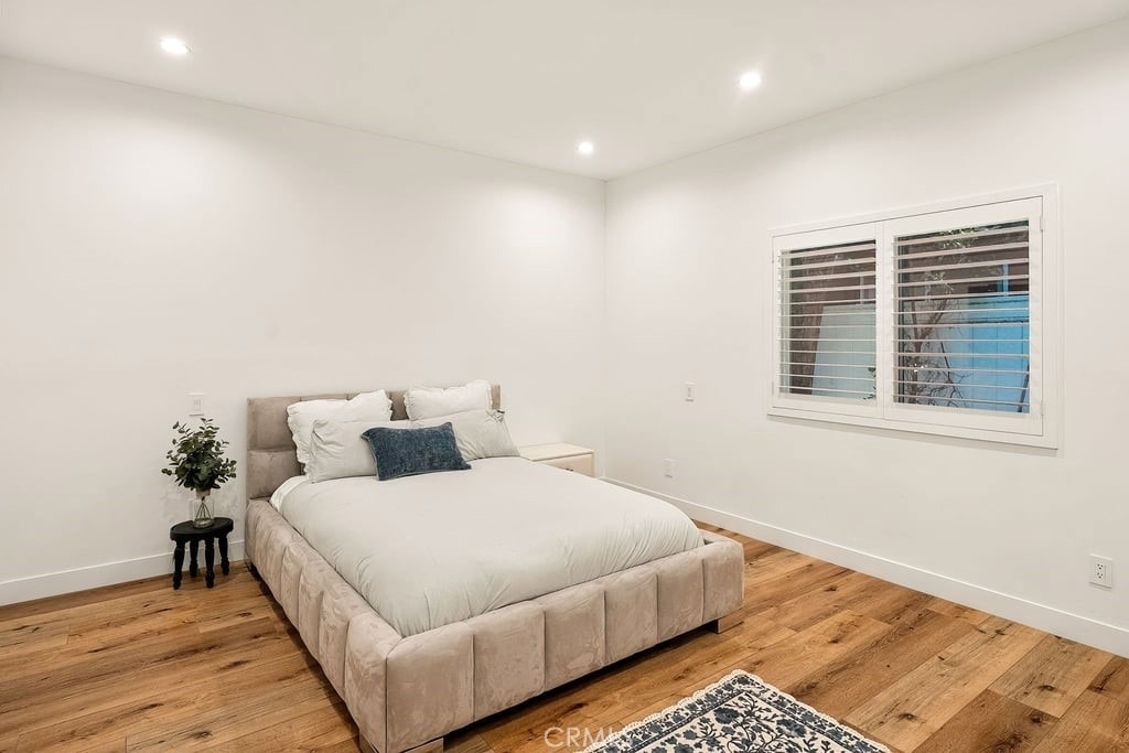 5332 Natick Ave. - Photo 14