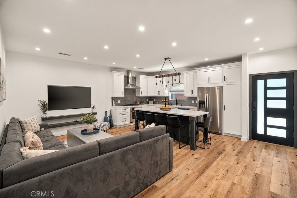 5332 Natick Ave. - Photo 4