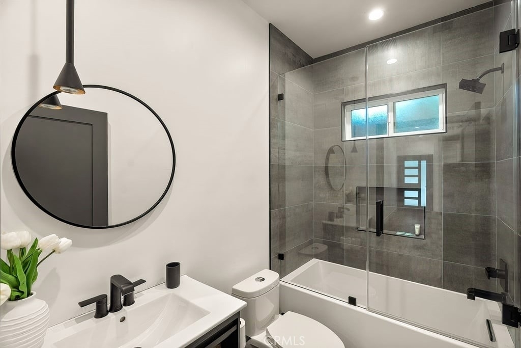 5332 Natick Ave. - Photo 11