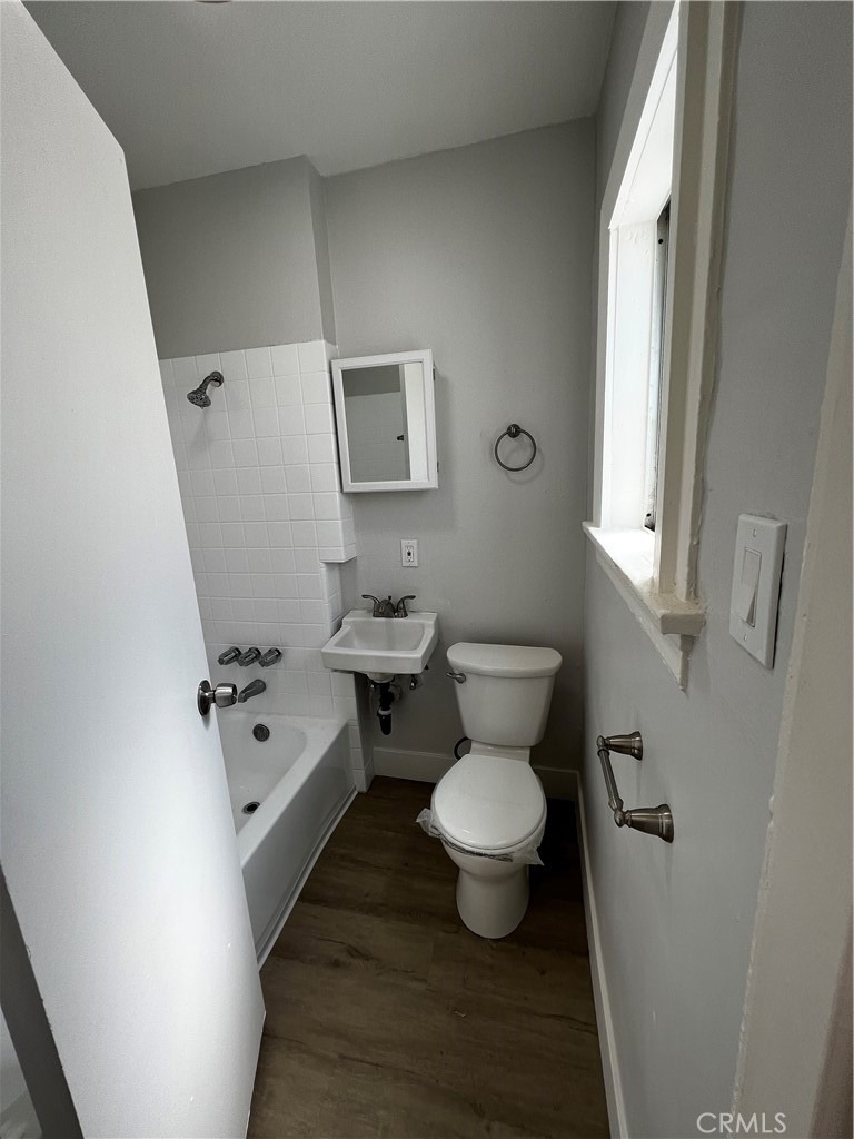 1240 Dawson Avenue - Photo 1