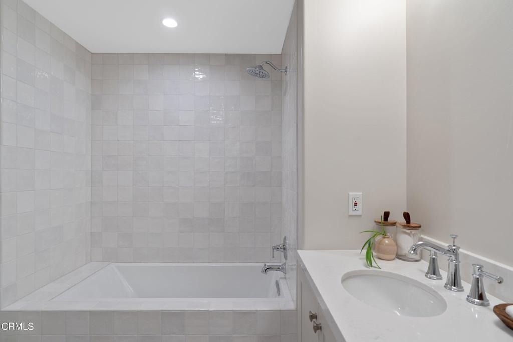 88 N Oakland Avenue - Photo 42