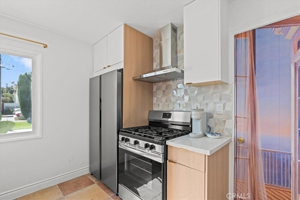 1095 Bonita Street - Photo 6