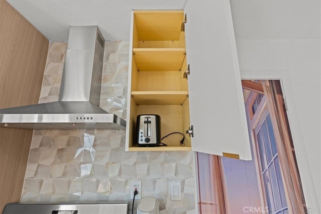 1095 Bonita Street - Photo 9