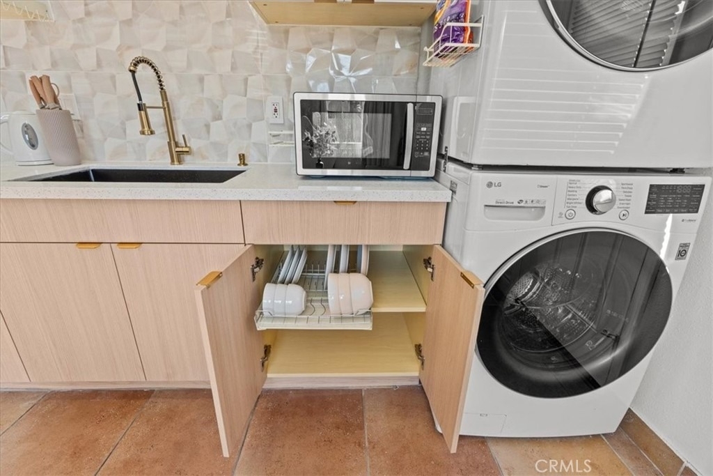 1095 Bonita Street - Photo 16