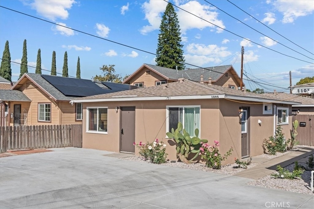 1095 Bonita Street - Photo 25