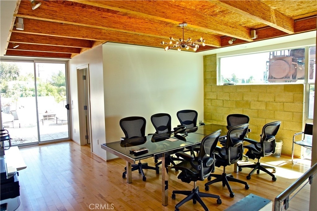 6615 Melrose Avenue - Photo 19