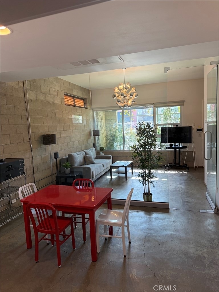 6615 Melrose Avenue - Photo 3