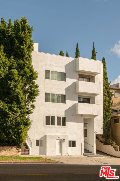 1610 S Beverly Glen Boulevard - Photo 8