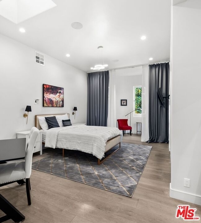 1368 Doheny Place - Photo 20