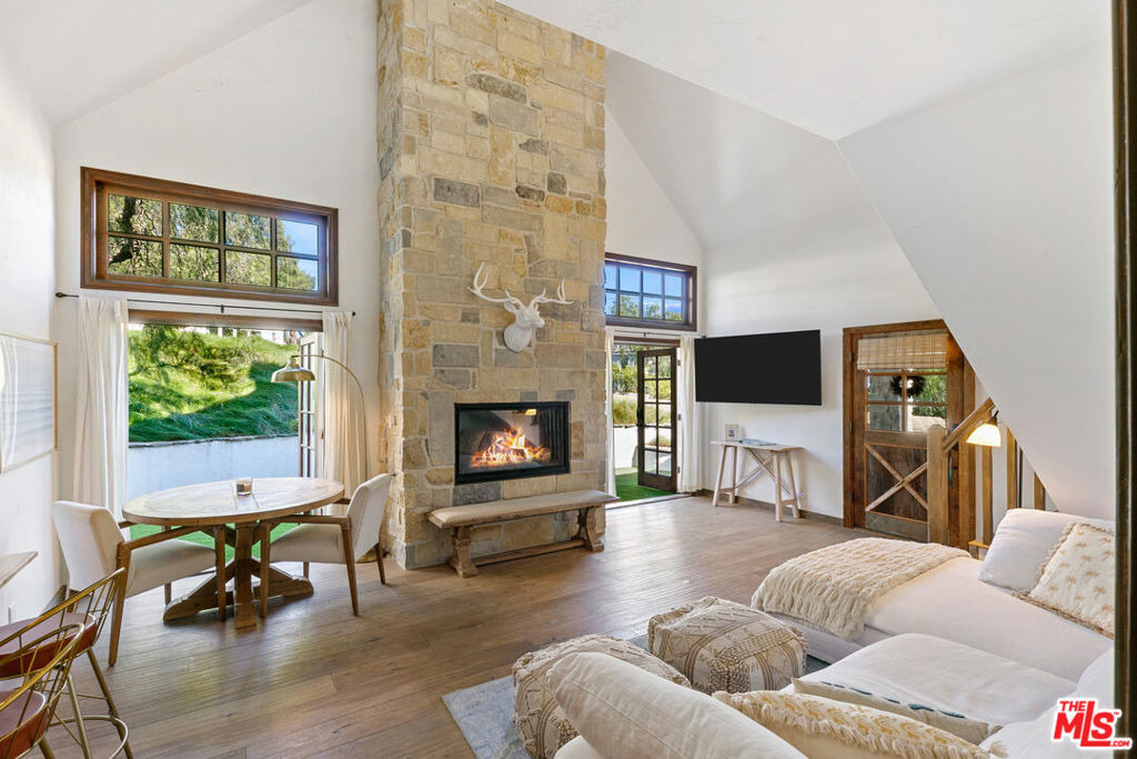 28861 Selfridge Drive - Photo 44
