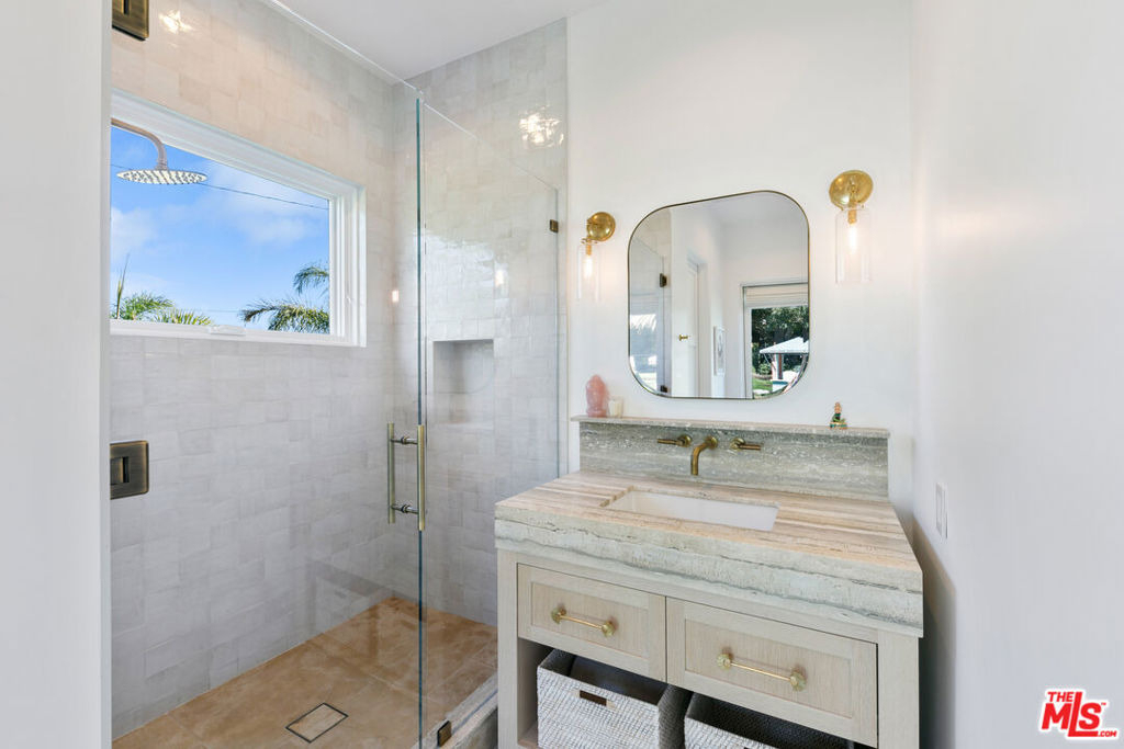 28861 Selfridge Drive - Photo 32