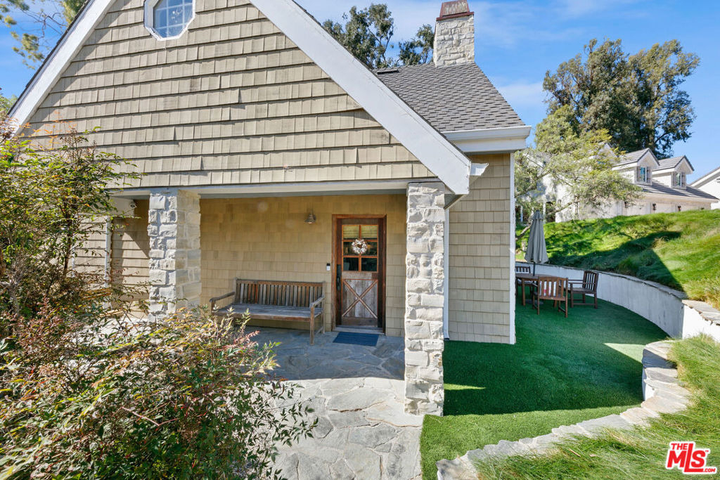 28861 Selfridge Drive - Photo 43