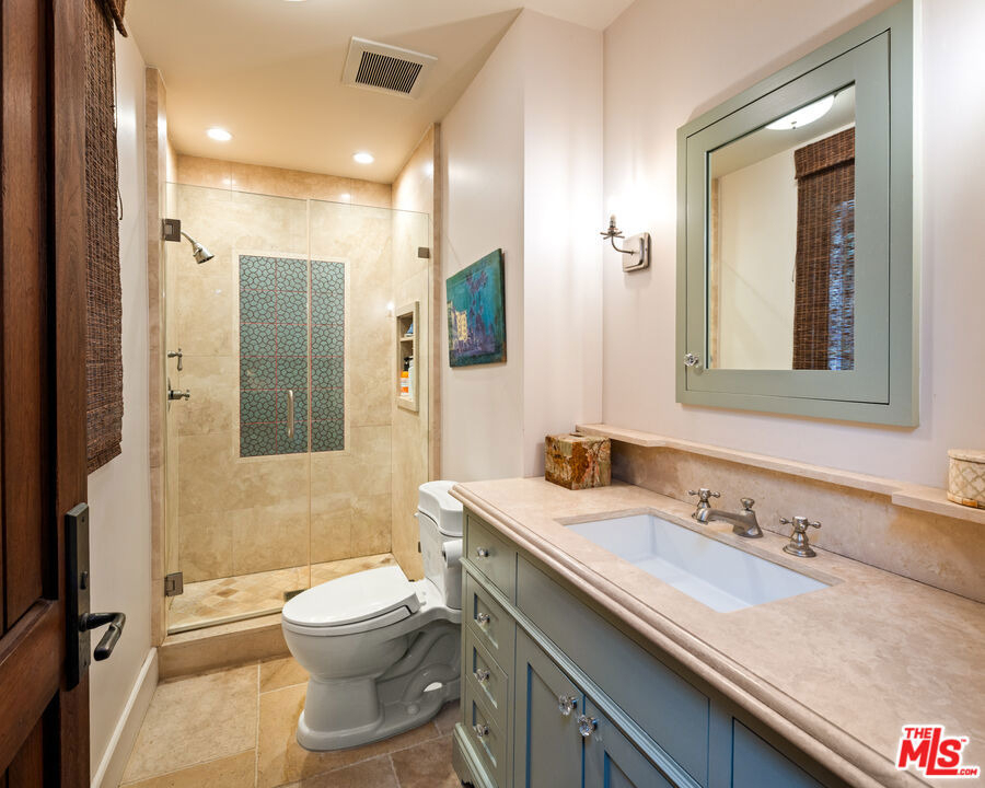 964 Palisades Beach Road - Photo 40