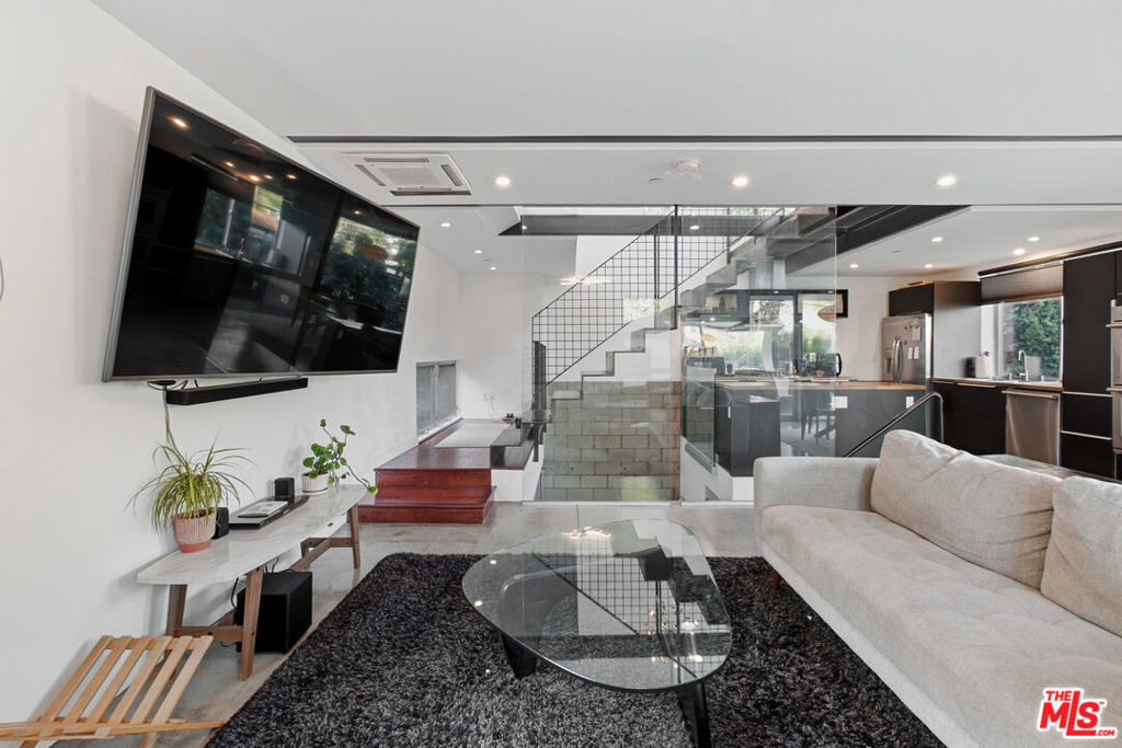 6127 Glen Tower Street - Photo 11
